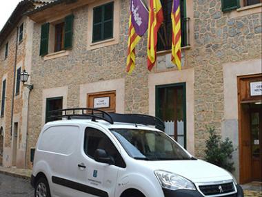 L'Ajuntament de Deià ha adquirit un vehicle 100% elèctric per a la brigada de manteniment